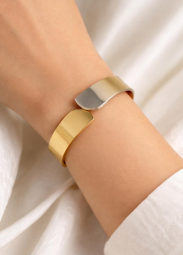 Duo-Tone Cuff