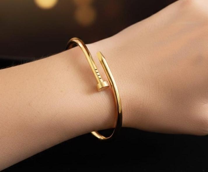 Wrap Nail Openable Kada