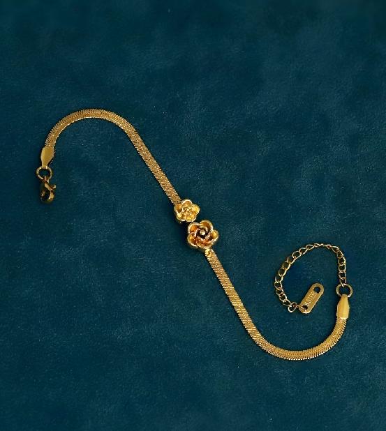 Rose Bloom Snake Chain Bracelet