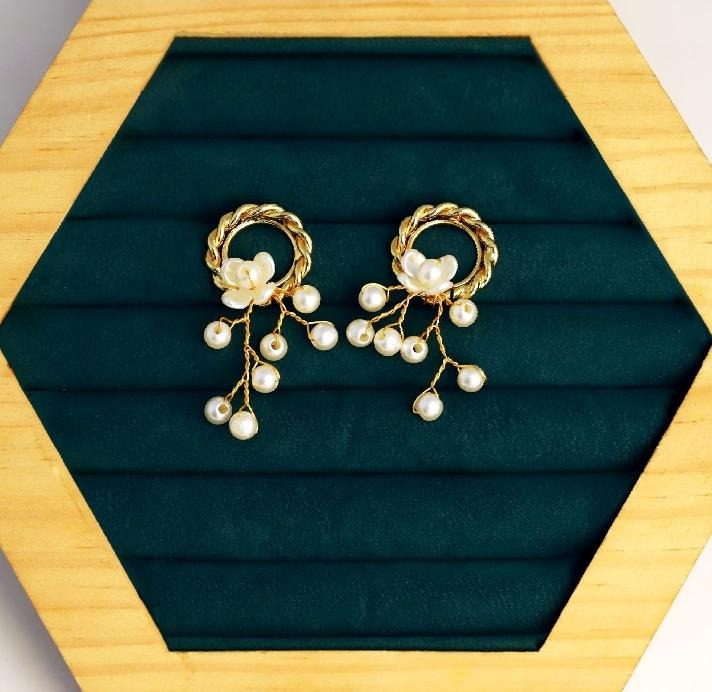 Jardin Pearl & Wreath Drop Earrings